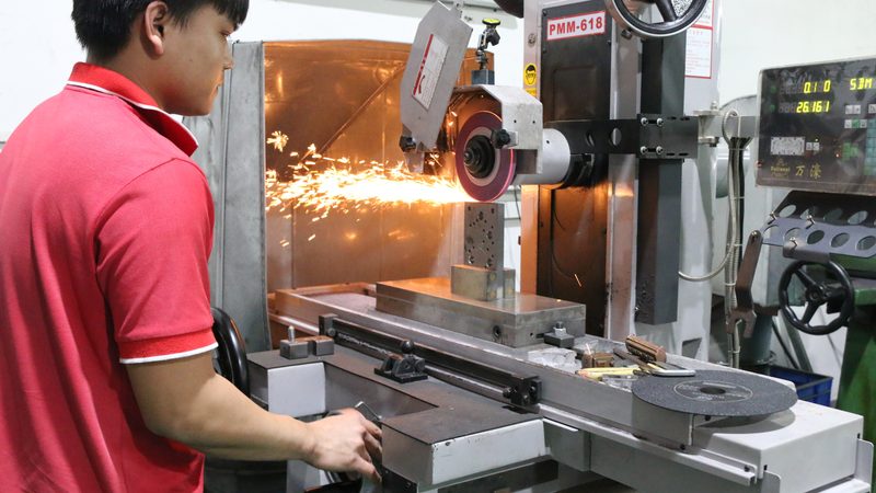 上海义乌硅胶模具批发市场：差异解析与选购要点