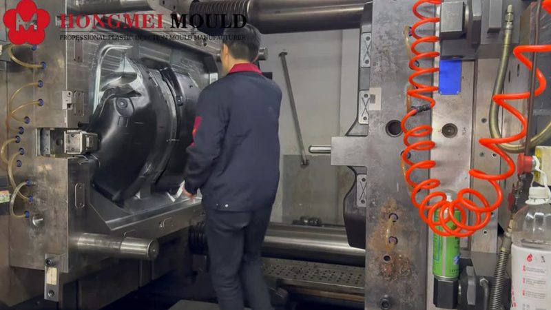 汽车模具批发价格：揭秘影响价格的关键因素**